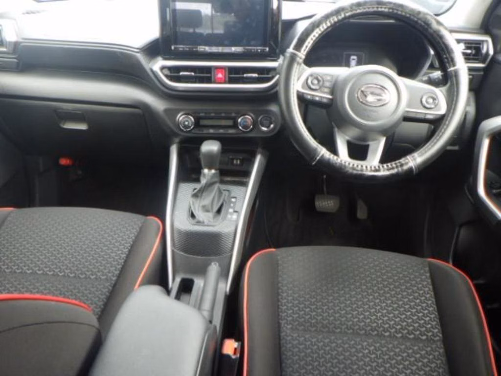 DAIHATSU ROCKY