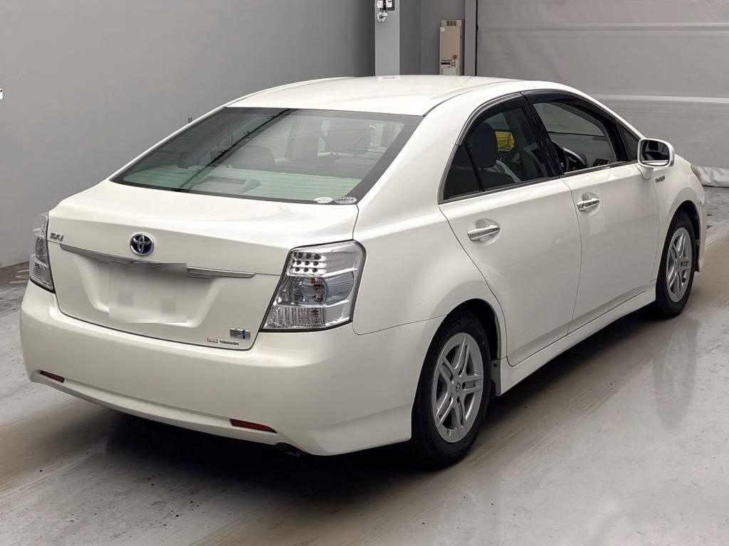 TOYOTA SAI