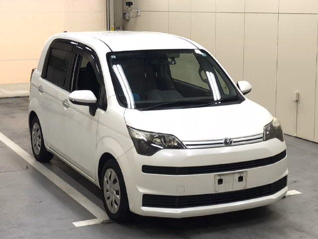 TOYOTA SPADE