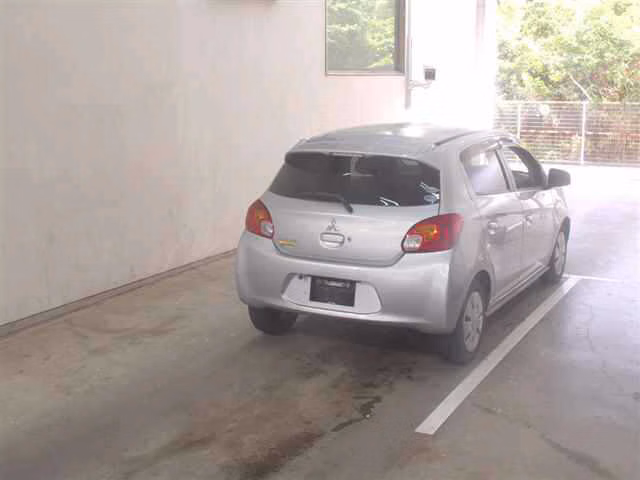 MITSUBISHI MIRAGE