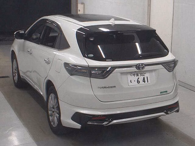 TOYOTA HARRIER