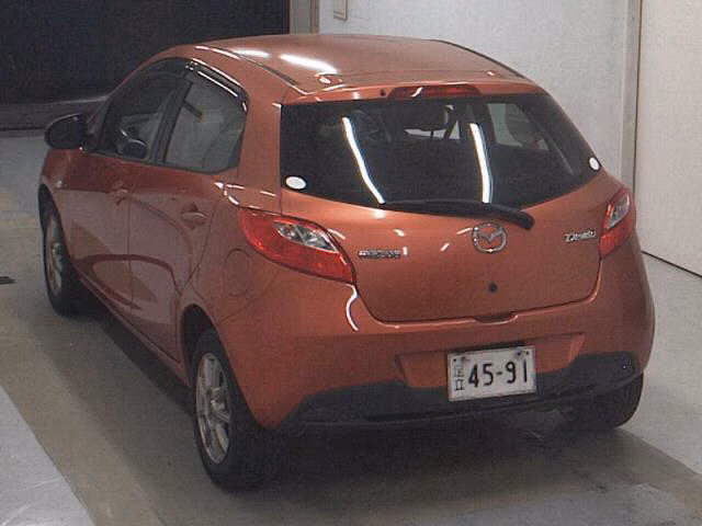 MAZDA DEMIO