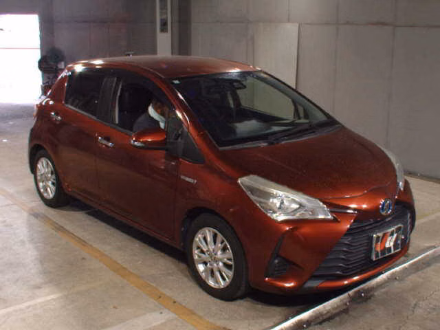 TOYOTA VITZ