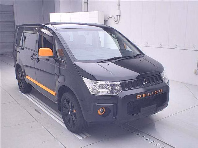 MITSUBISHI DELICA D:5
