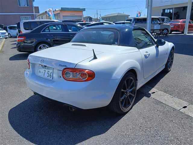MAZDA ROADSTER