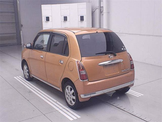DAIHATSU MIRA GINO