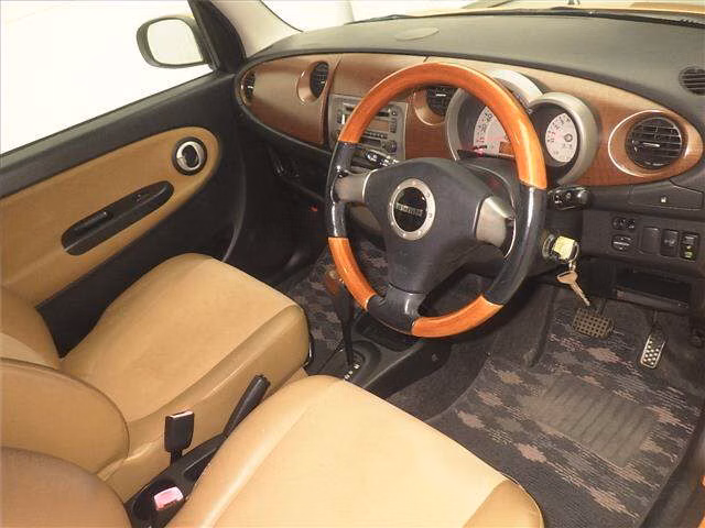DAIHATSU MIRA GINO