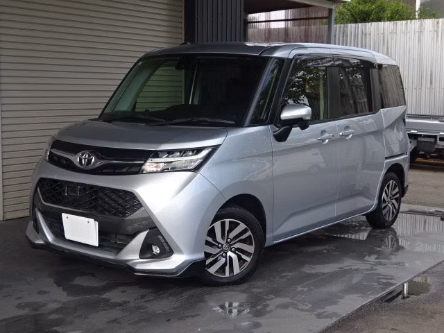 TOYOTA TANK