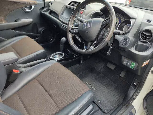 HONDA FIT SHUTTLE