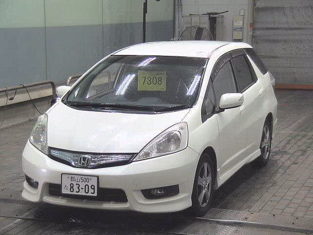 HONDA FIT SHUTTLE