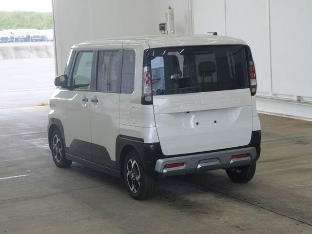 MITSUBISHI DELICA MINI