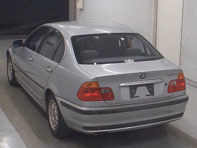 BMW 3-SERIES