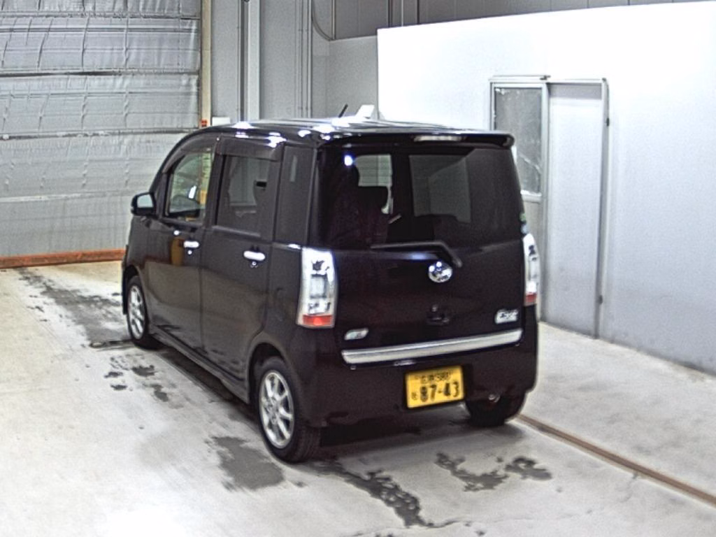 DAIHATSU TANTO EXE