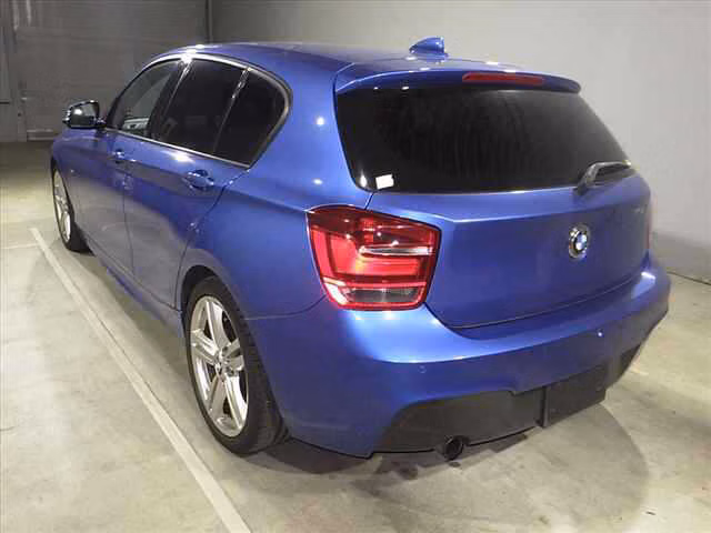 BMW 1-SERIES