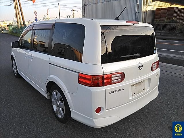 NISSAN LAFESTA