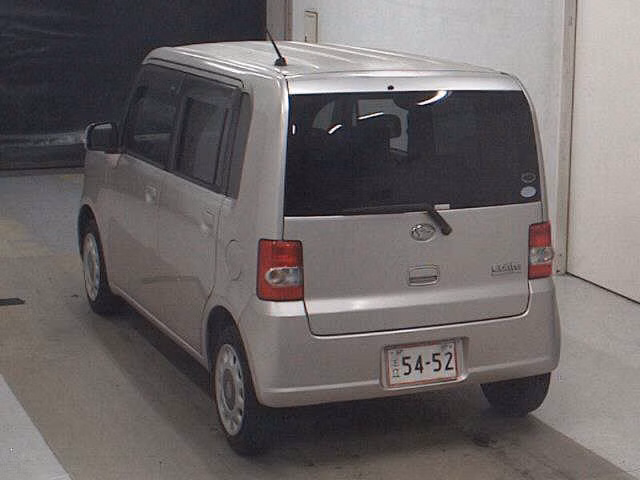 DAIHATSU MOVE CONTE