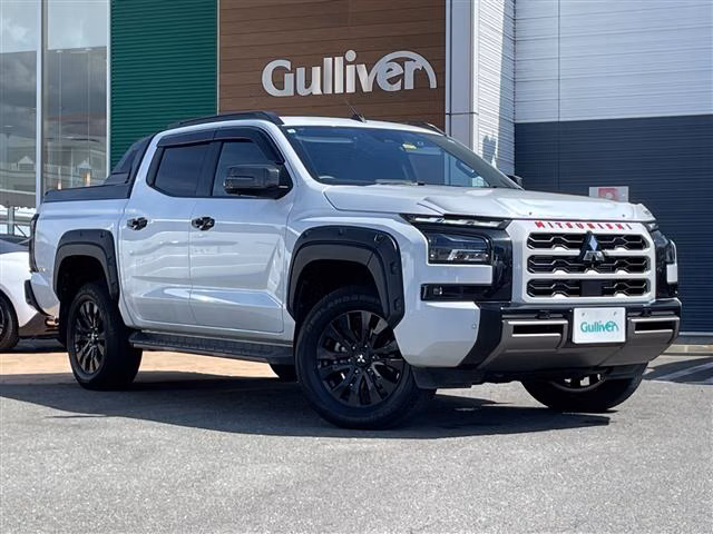 MITSUBISHI TRITON