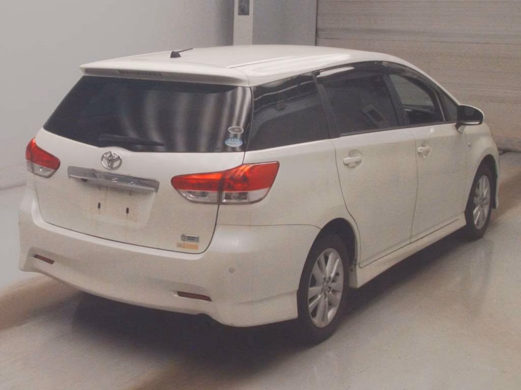 TOYOTA WISH