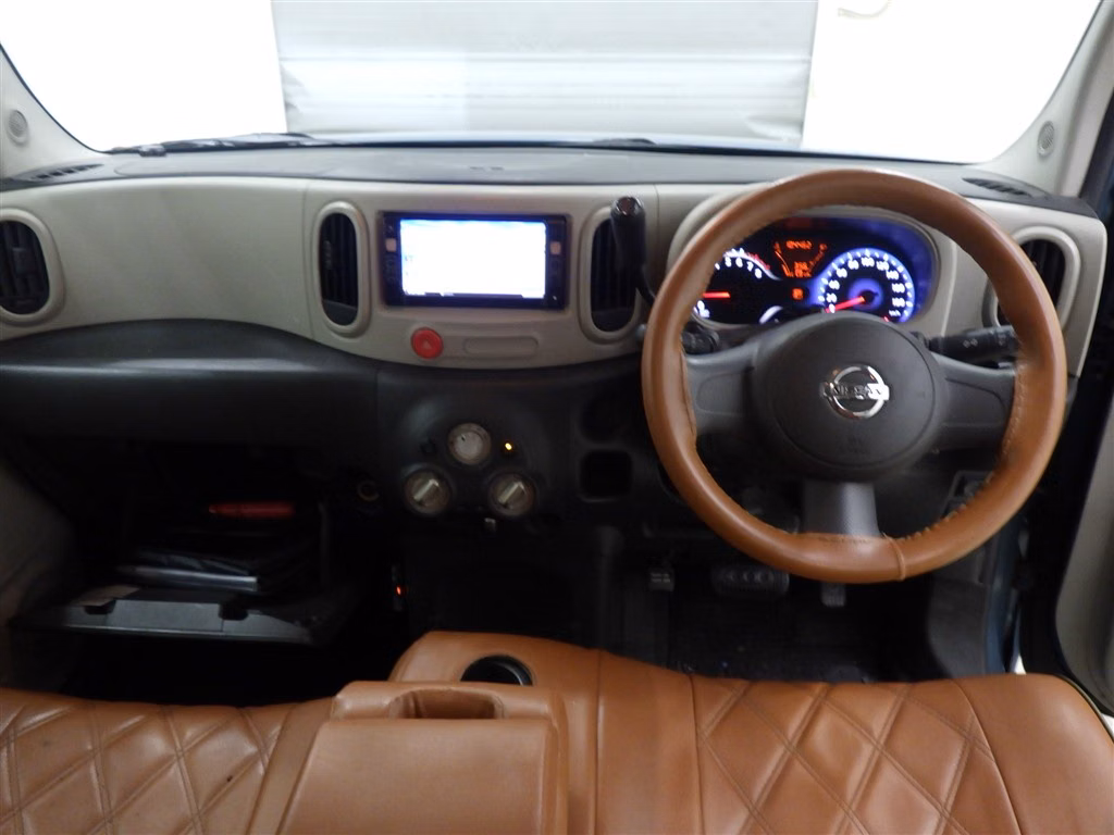 NISSAN CUBE