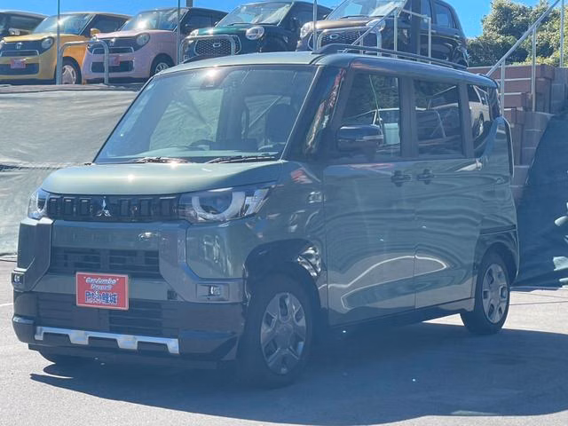 Mitsubishi Delica Mini