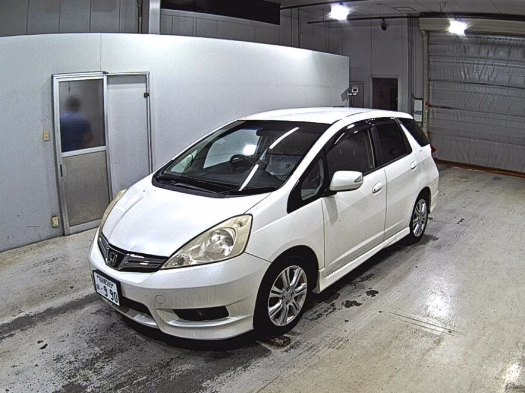 HONDA FIT SHUTTLE