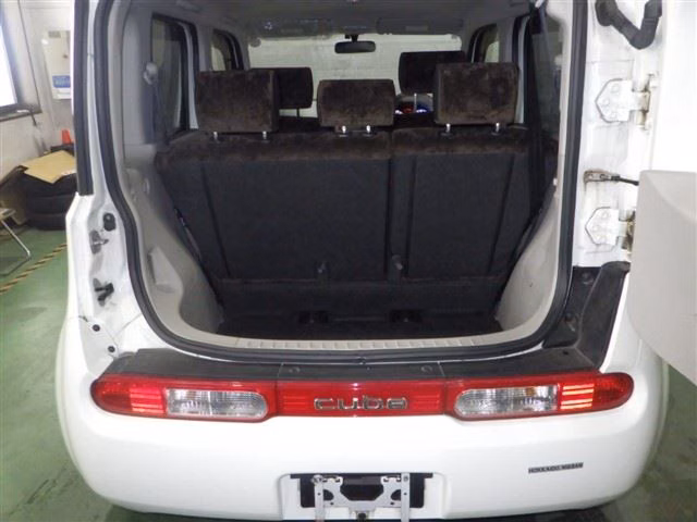 NISSAN CUBE