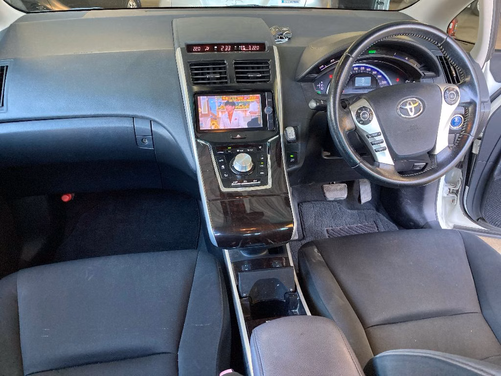 TOYOTA SAI