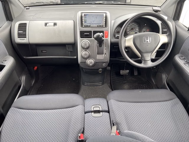 HONDA MOBILIO SPIKE