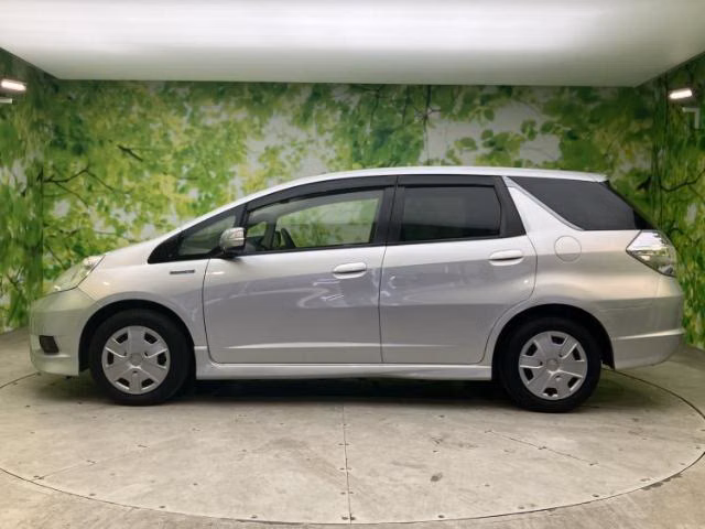 HONDA FIT SHUTTLE