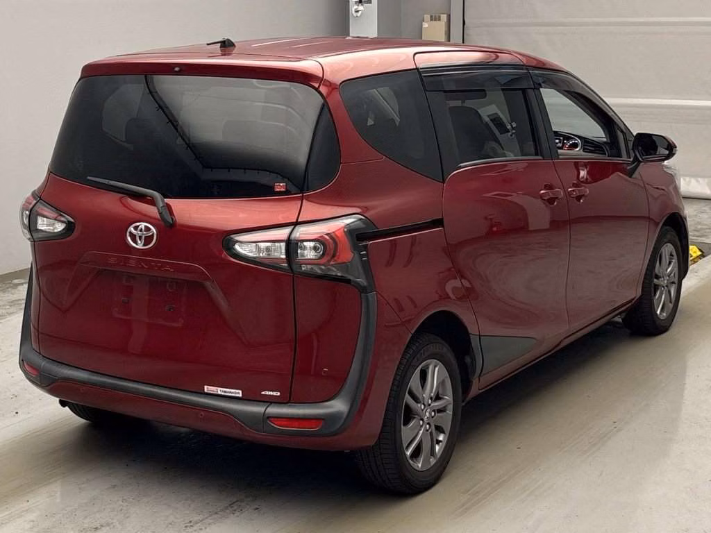 TOYOTA SIENTA