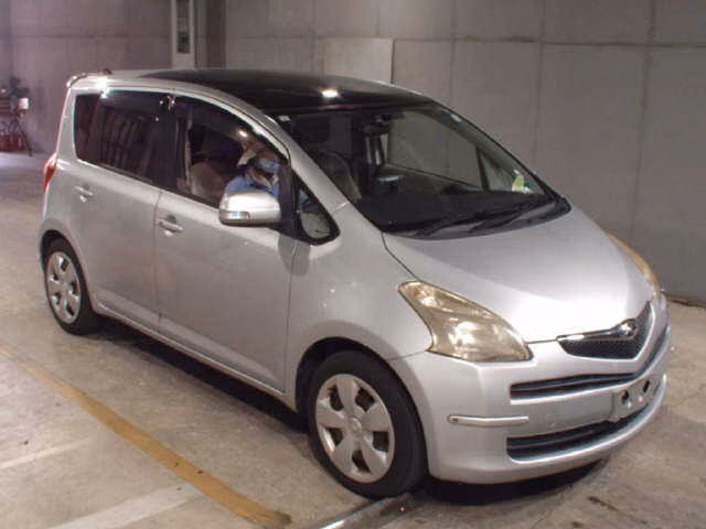 TOYOTA RACTIS