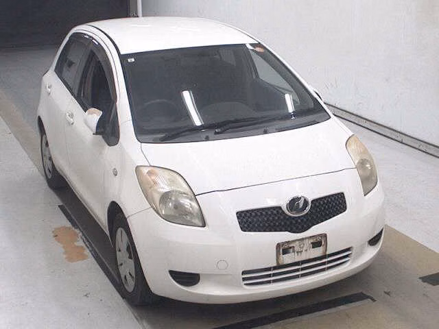 TOYOTA VITZ