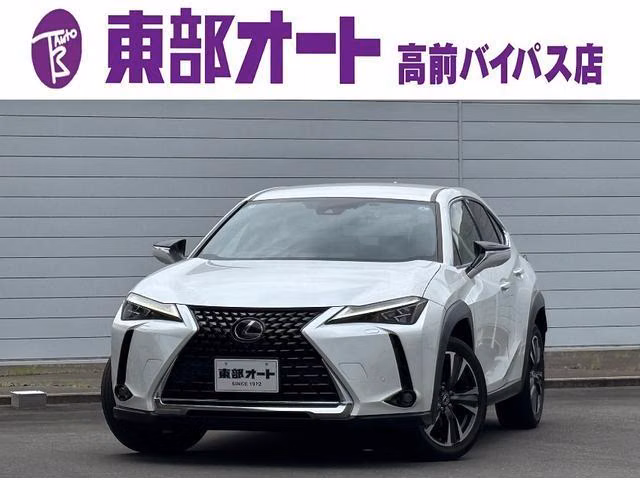 LEXUS UX200