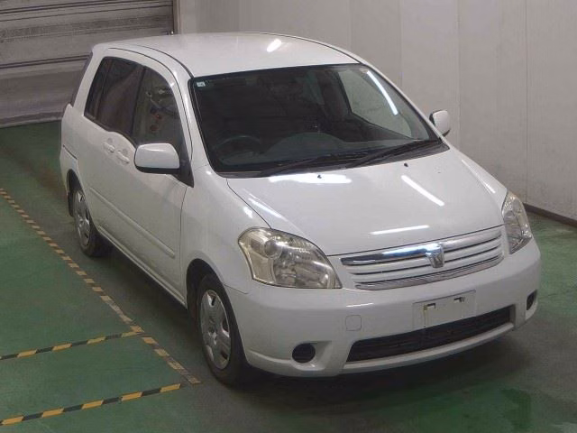 TOYOTA RAUM
