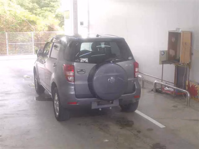 DAIHATSU BE-GO