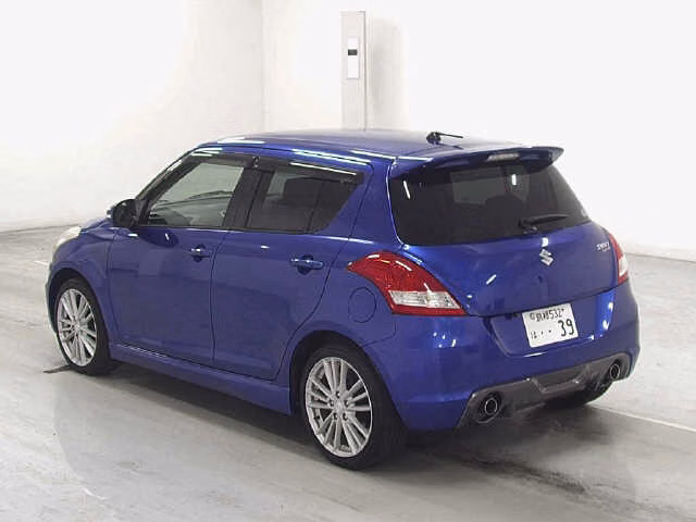 SUZUKI SWIFT