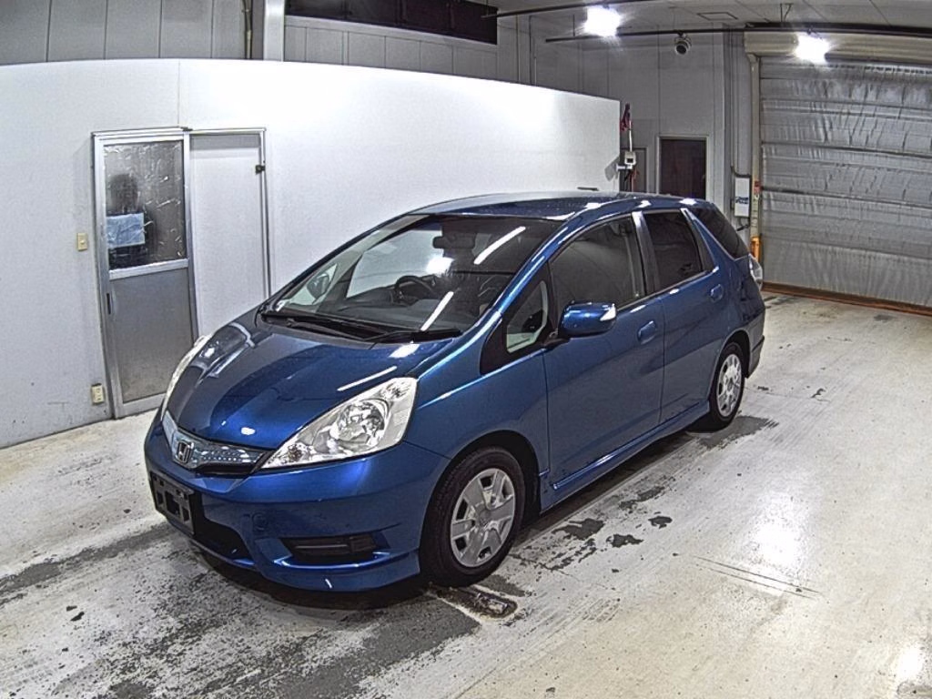 HONDA FIT SHUTTLE