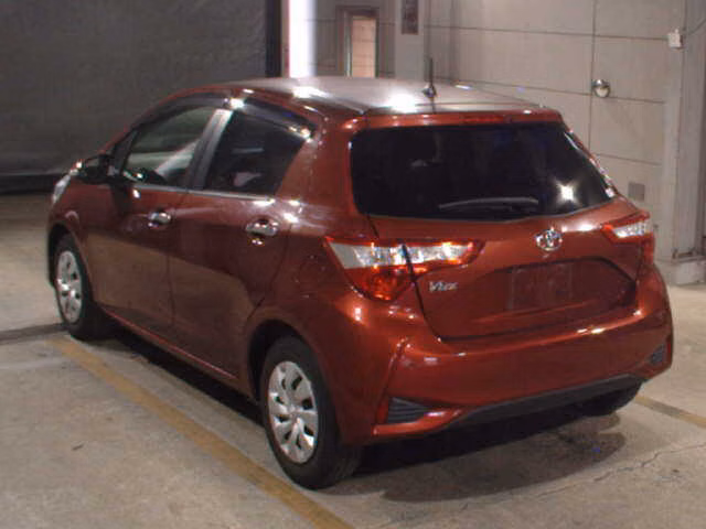 TOYOTA VITZ