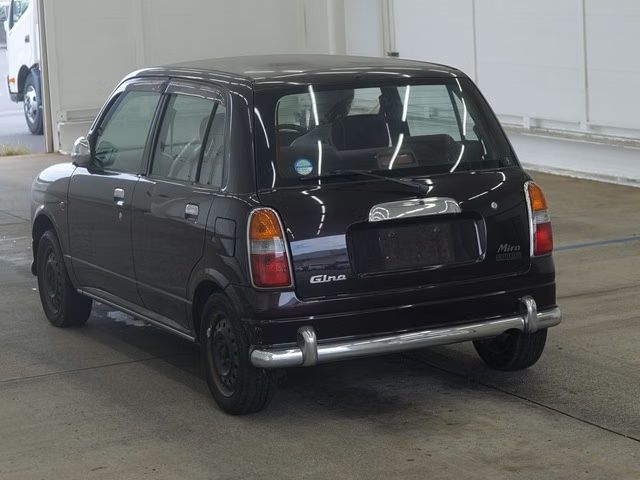 DAIHATSU MIRA GINO