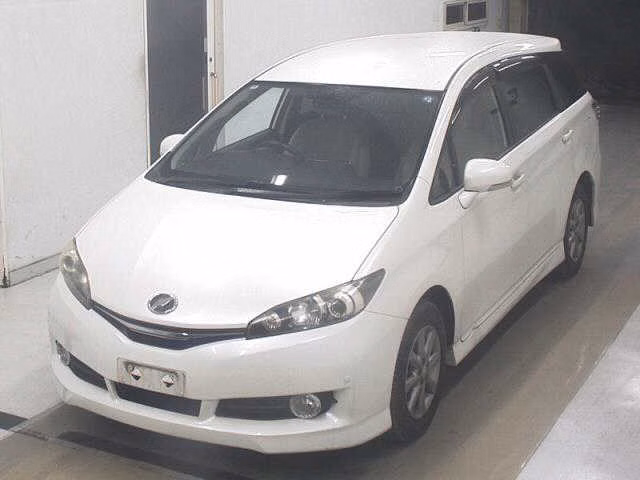 TOYOTA WISH