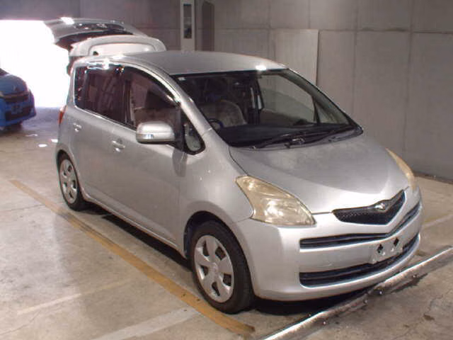TOYOTA RACTIS