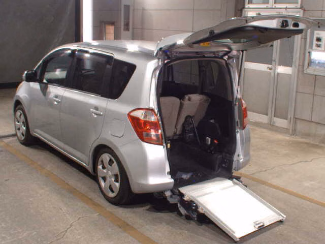 TOYOTA RACTIS