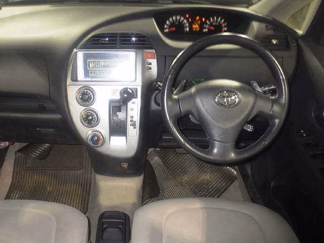 TOYOTA RACTIS
