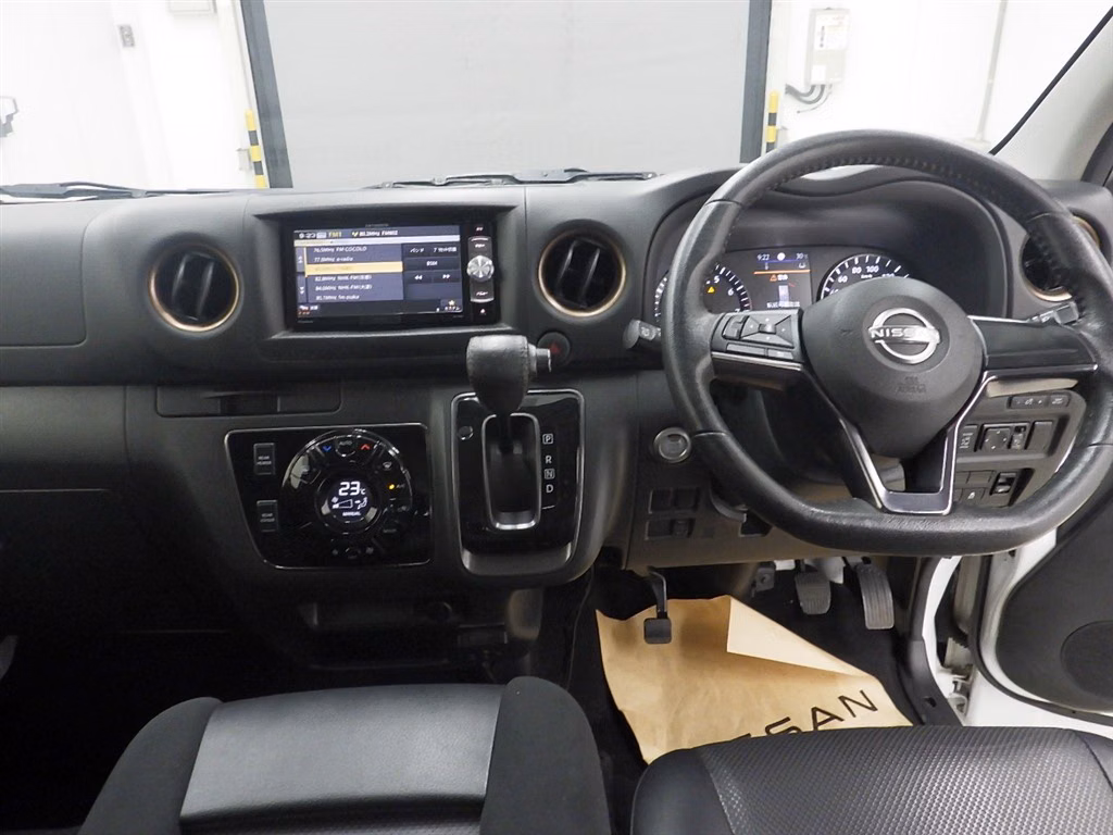 NISSAN CARAVAN