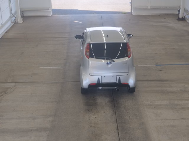 SUBARU R2