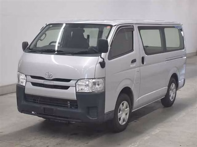TOYOTA REGIUS ACE