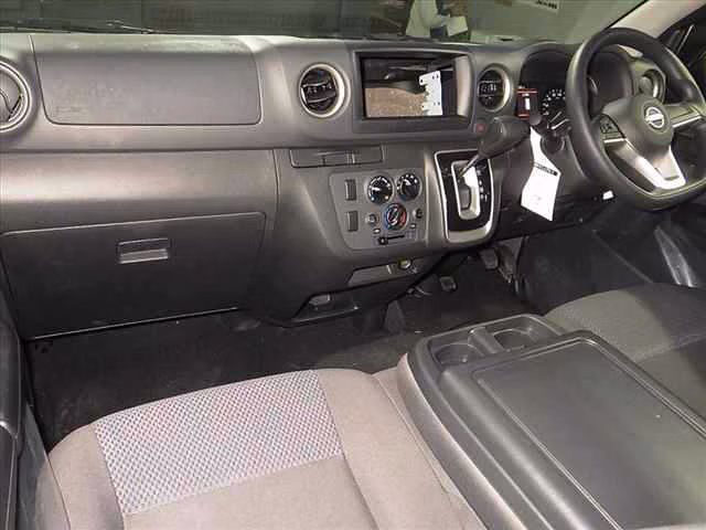 NISSAN CARAVAN