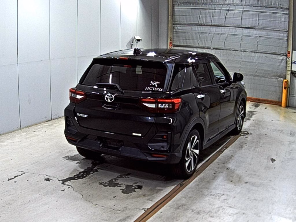 TOYOTA RAIZE