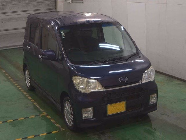 SUBARU LUCRA