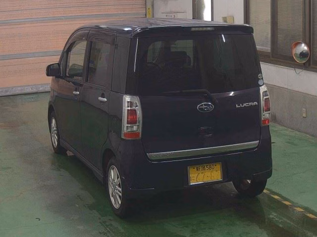 SUBARU LUCRA
